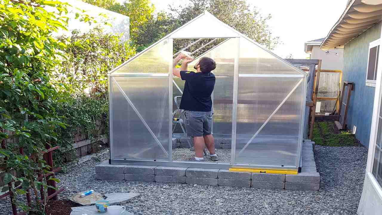 5 Steps On How To Build A Concrete Block Greenhouse Foundation