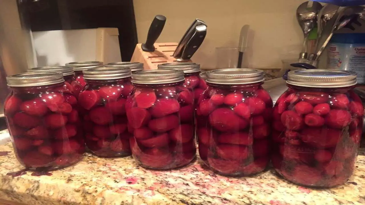 One Of My Beet Jars Didn’t Seal, Now What