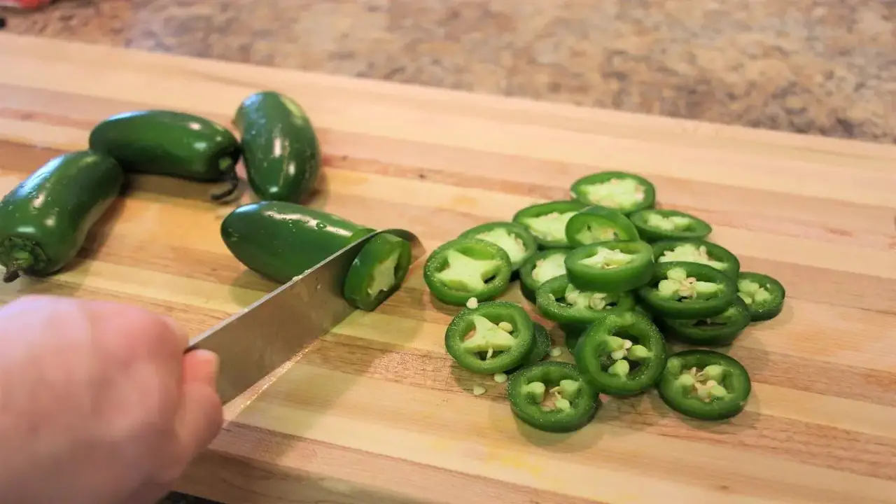 Recipes And Ideas For Using Dehydrated Jalapeno Peppers